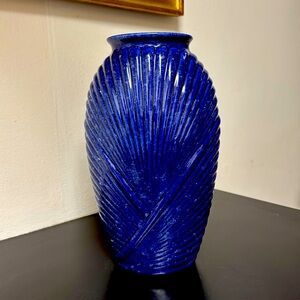 1980’s chevron vase